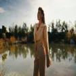 Codruta Filip - De Ce Ma Cauti clip Oficial