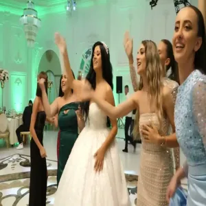 Gjin Dona - Nuse e bukur bija e Mirdites